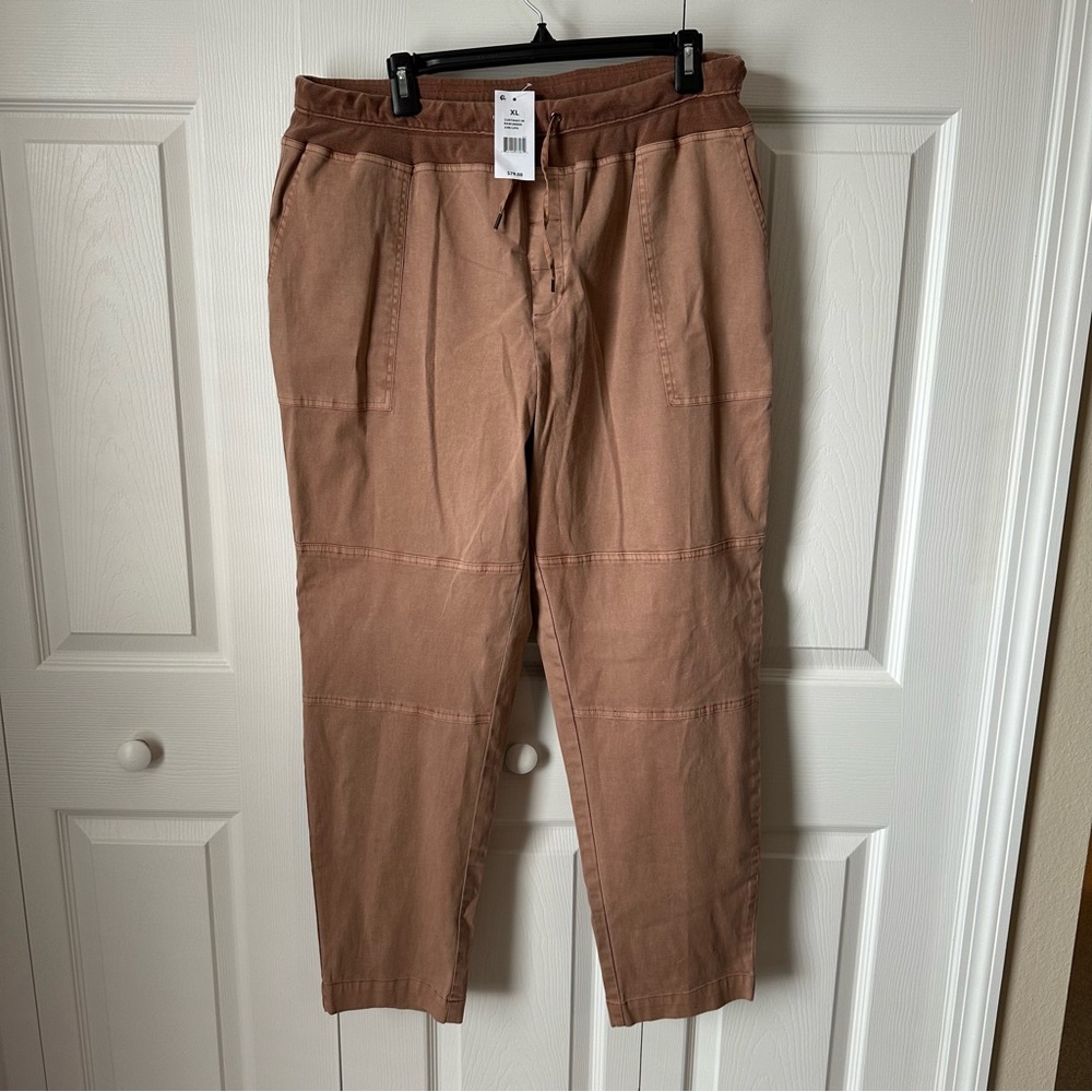 NWT - Cupio  Cuffed Pants with Contrast Waistband